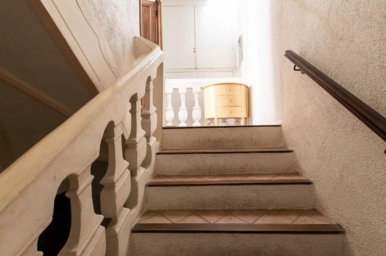 Superbe Appartement Dans Le Coeur De La Ville Antibes Exterior foto